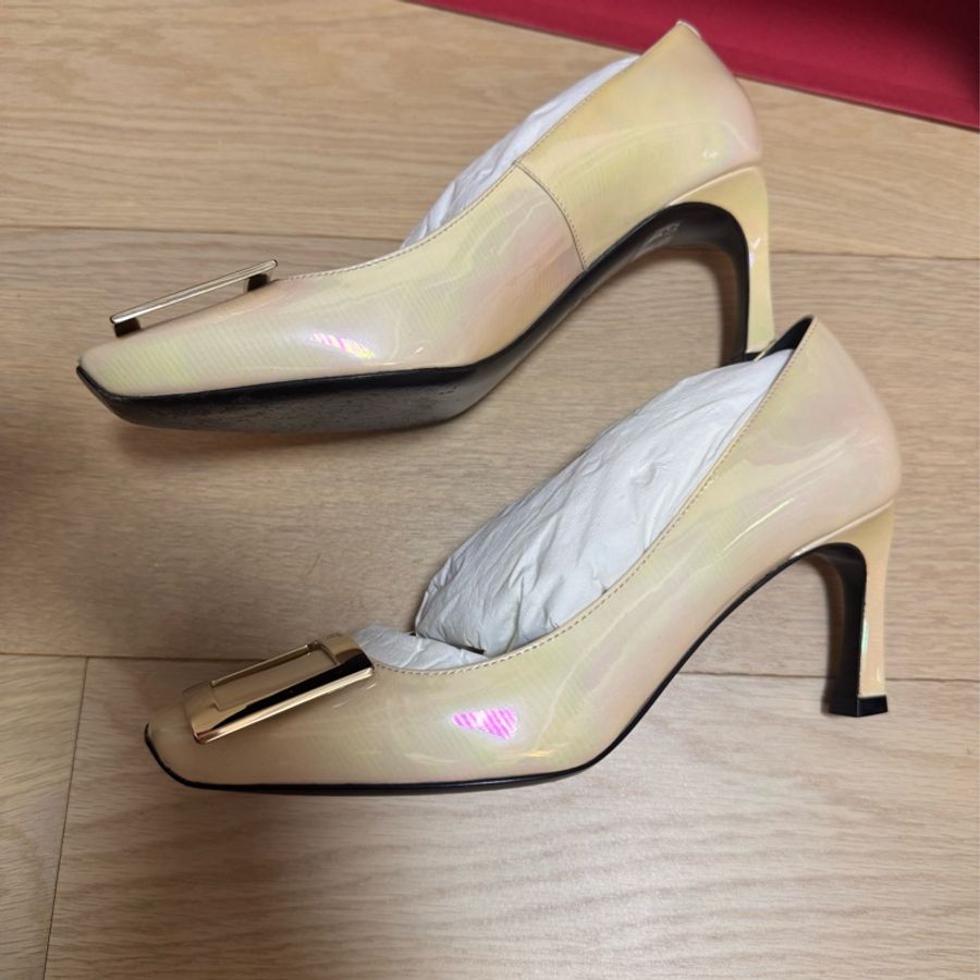 Roger vivier heels size 34.5-4