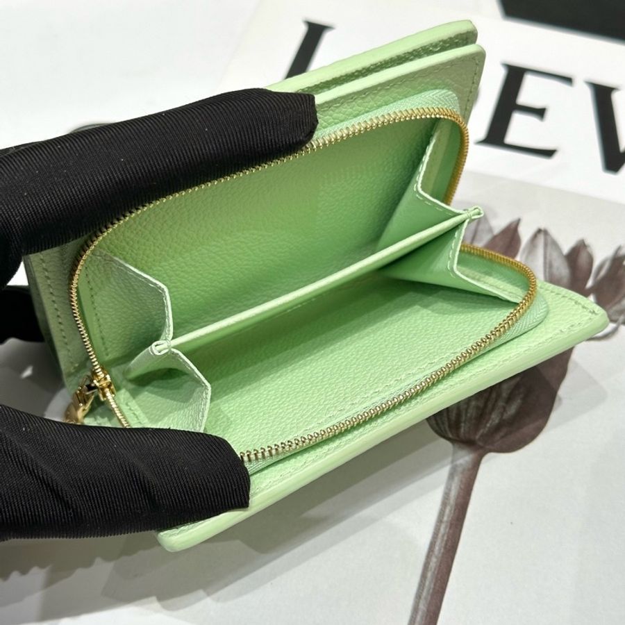 LV 村上隆聯名款 日本限定 淺綠拼白三彩零錢包 尺寸約11×8-4