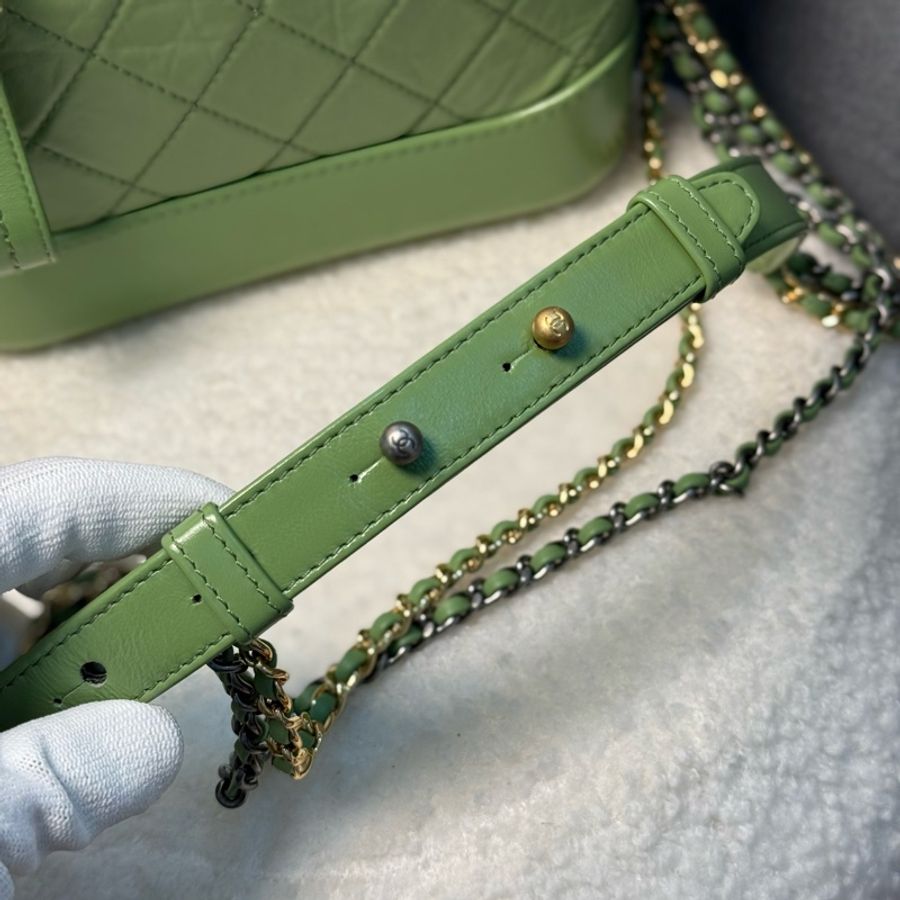 Chanel 23c牛油果綠 小號流浪包🥑最新晶片款-18