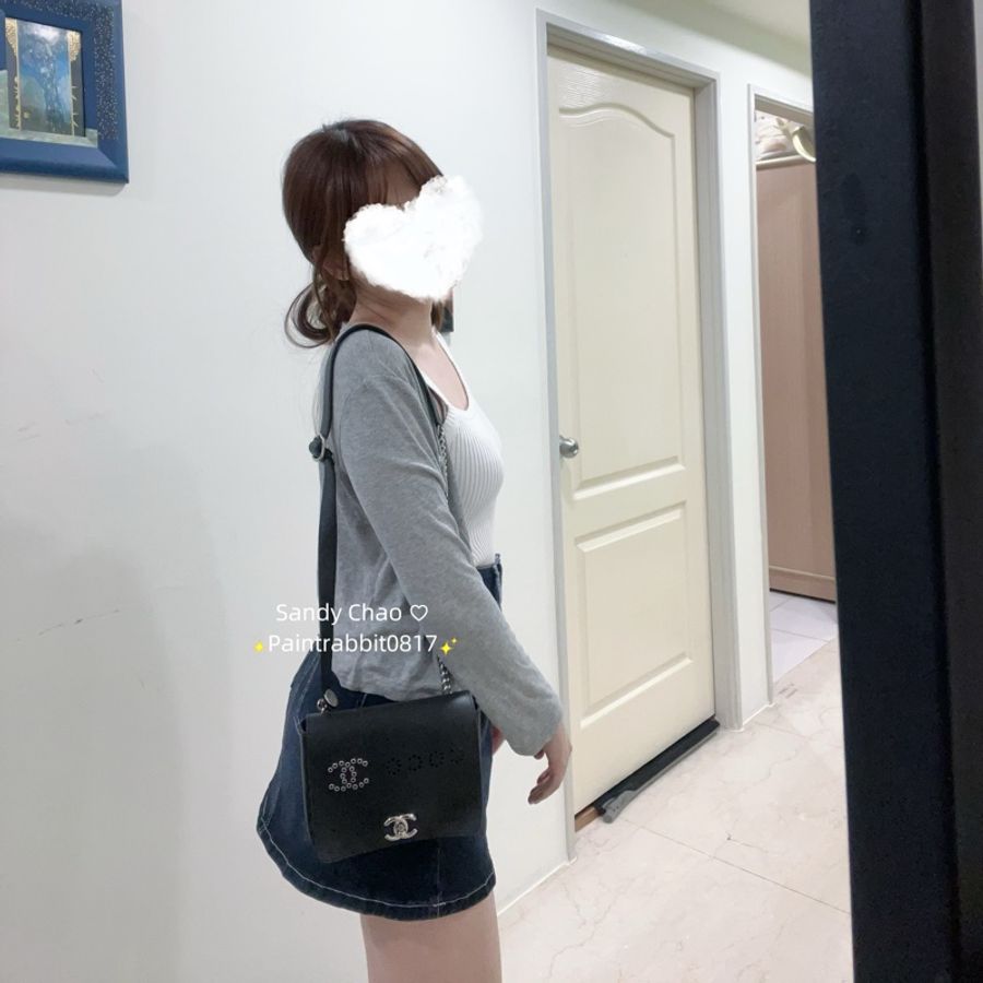 ෆ Chanel牛皮鏤空口蓋包🖤限定款🈶購證-0