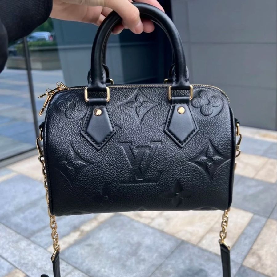 99新🈶購證😍Lv路易威登黑色金扣全皮壓紋speedy20手提斜挎包-1