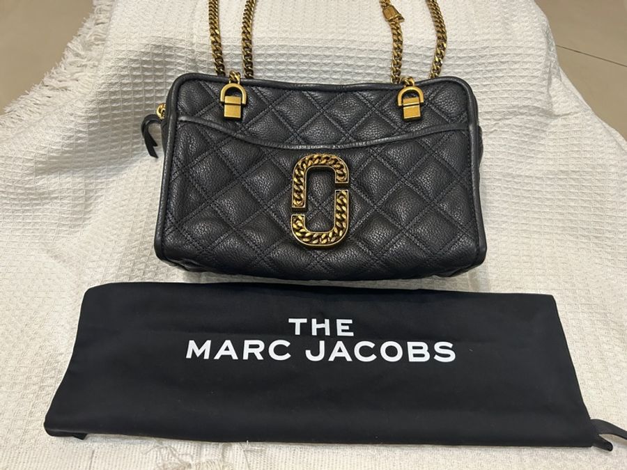 Marc Jacobs | MJ黑色荔枝紋格金色鏈條相機包-0