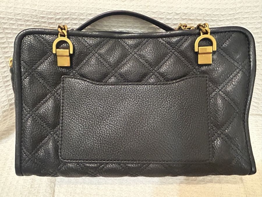 Marc Jacobs | MJ黑色荔枝紋格金色鏈條相機包-2