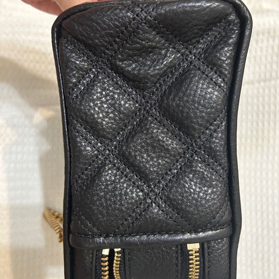 Marc Jacobs | MJ黑色荔枝紋格金色鏈條相機包-10