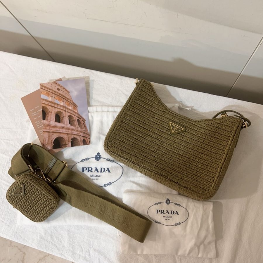 ෆ Prada 三合一草編hobo🔥明星愛用款-10