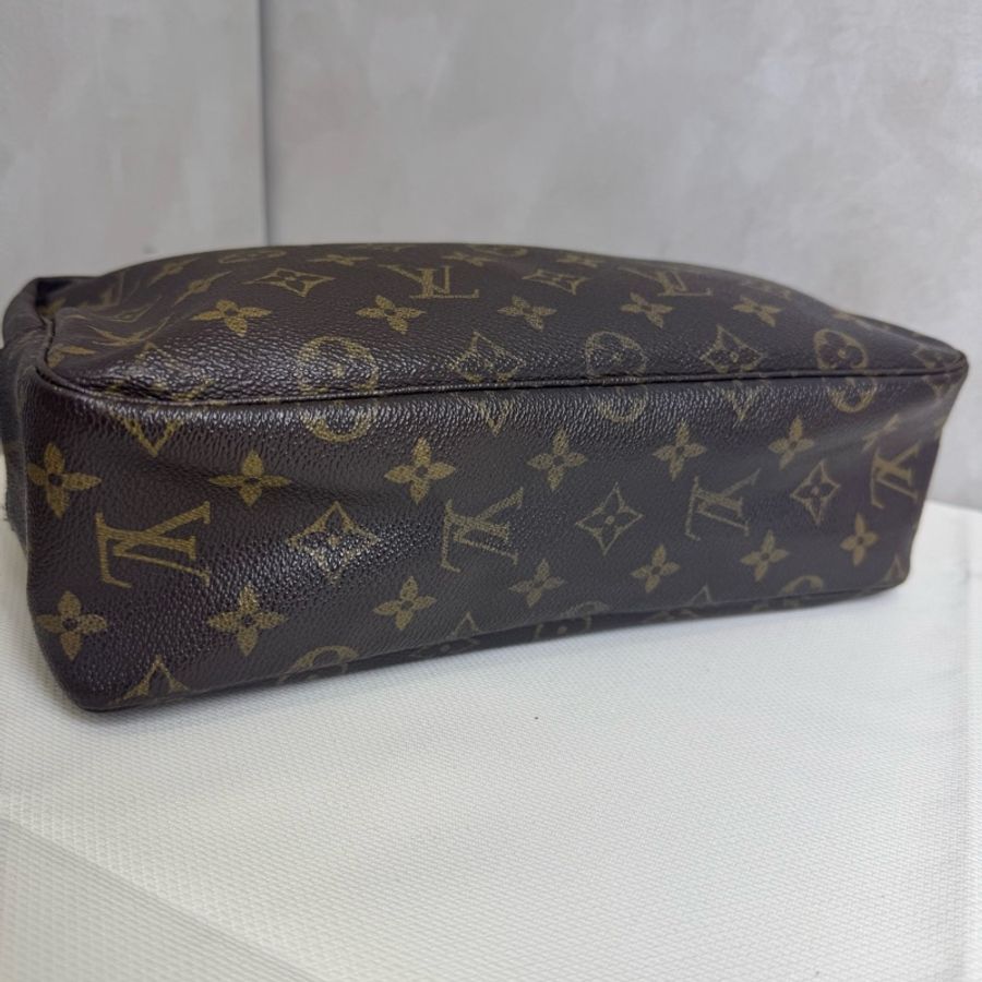Louis Vuitton 經典化妝包-11