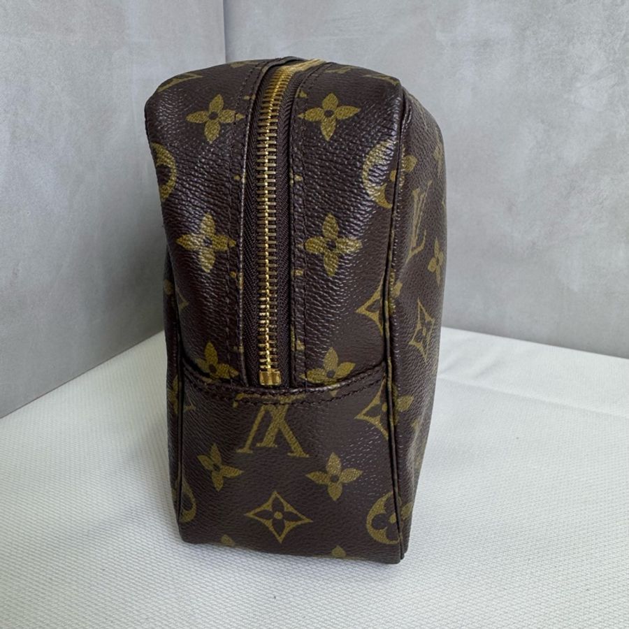 Louis Vuitton 經典化妝包-4