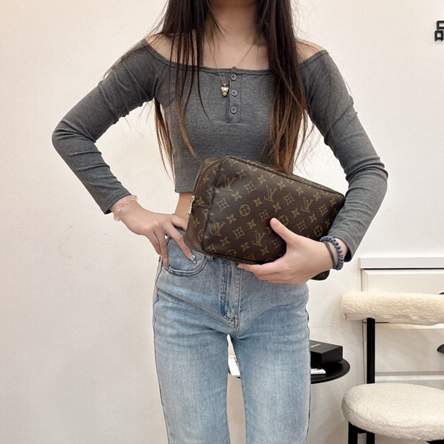 Louis Vuitton 經典化妝包-16