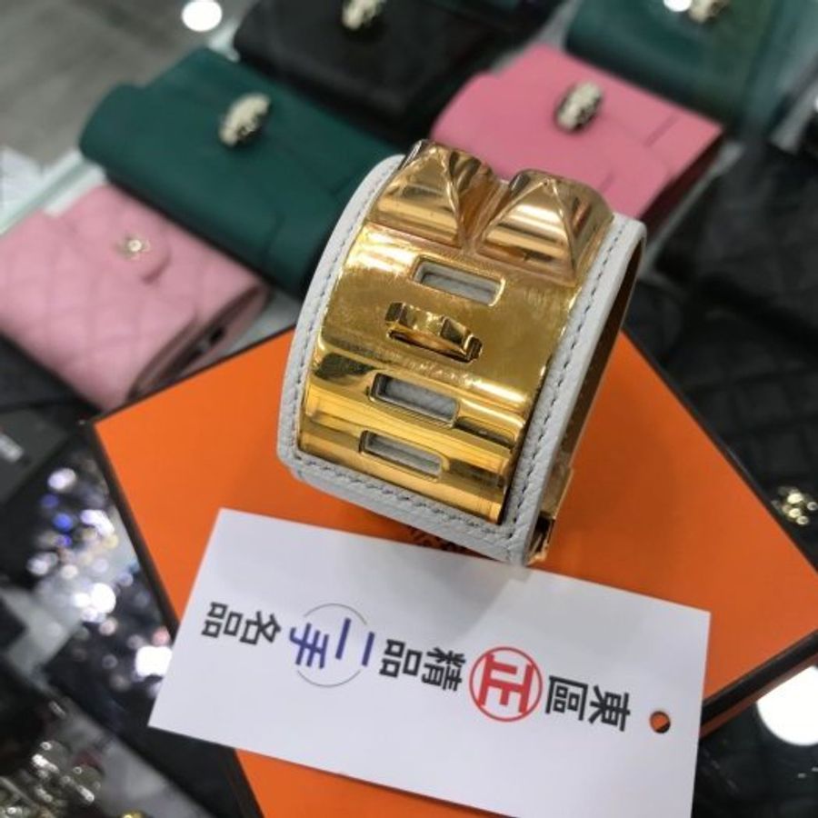 東區正精品㊣HERMES 愛馬仕白色全皮金釦 CDC 寬版手環 RA0848-3