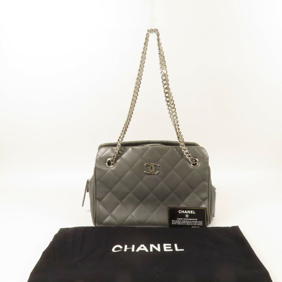 CHANEL 羊皮皮革Chain Shoulder銀扣鏈帶肩背袋-11
