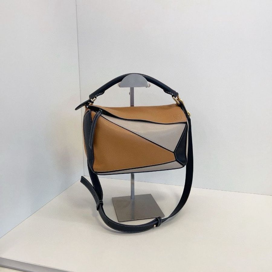 Loewe Puzzle small-5