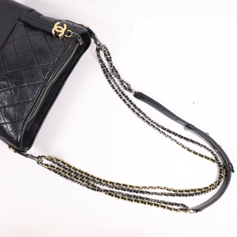 CHANEL 【激減優惠】牛皮皮革Gabrielle Medium鏈帶肩背袋-19