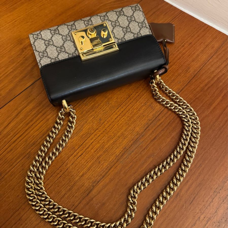 Gucci黑/咖皮革拼pvc padlock斜背包-0
