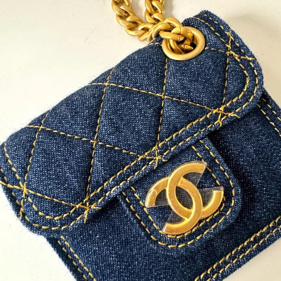 CHANEL 牛仔 深藍 金鍊 小掛包 吊飾 零錢包 卡包 AP3355-2