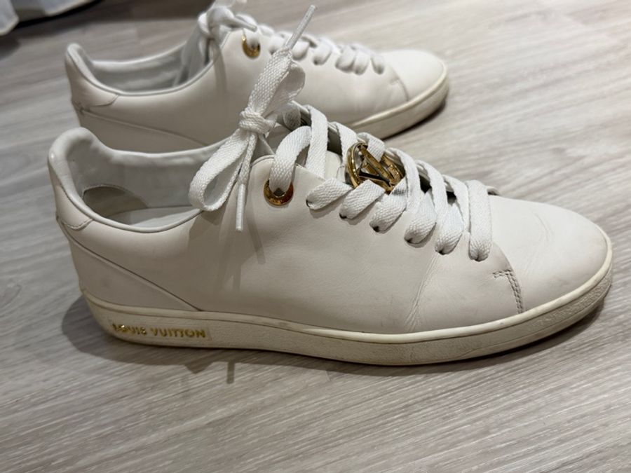 Louis Vuitton Logo小白鞋🩵尺寸37-9