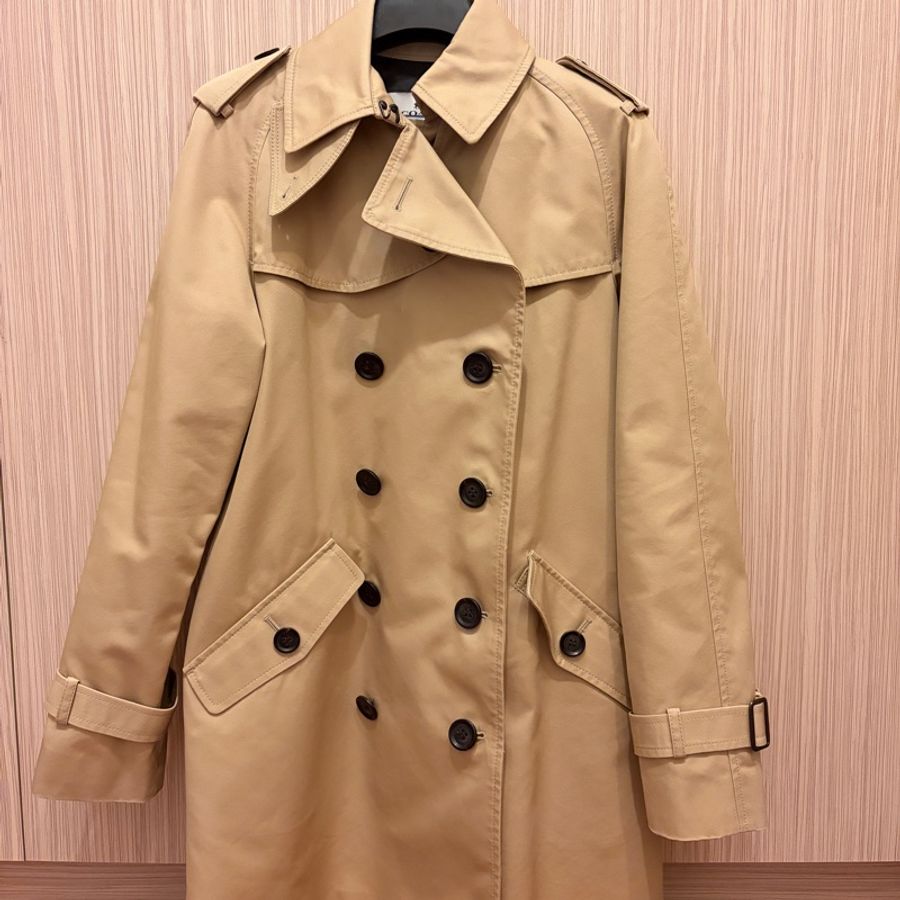 coach卡其色風衣-0