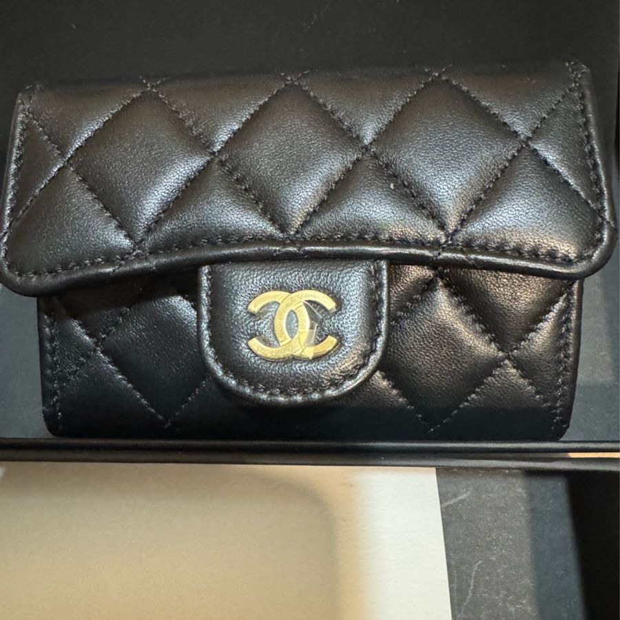 Chanel 全新 羊皮金扣小錢包 卡包 零錢包-6