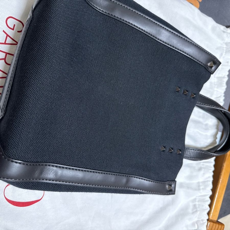 VALENTINO VLTN 字母印花帆布拼牛皮手提/斜背托特包(黑色)-7