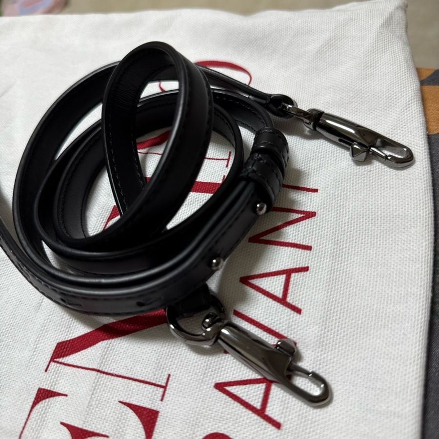 VALENTINO VLTN 字母印花帆布拼牛皮手提/斜背托特包(黑色)-15