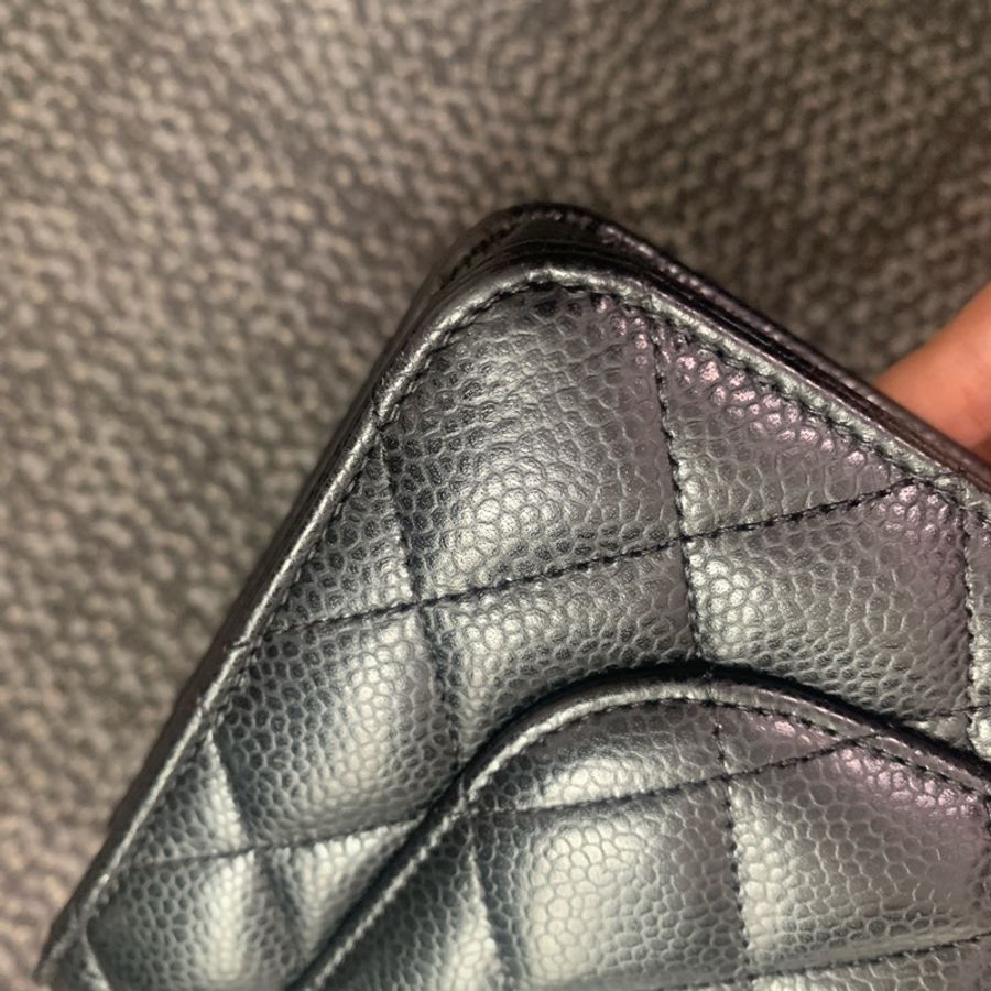 Chanel Caviar WOC 銀扣-9