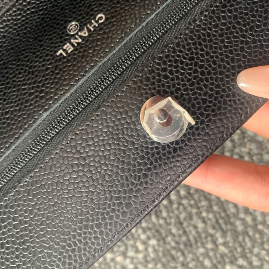 Chanel Caviar WOC 銀扣-17