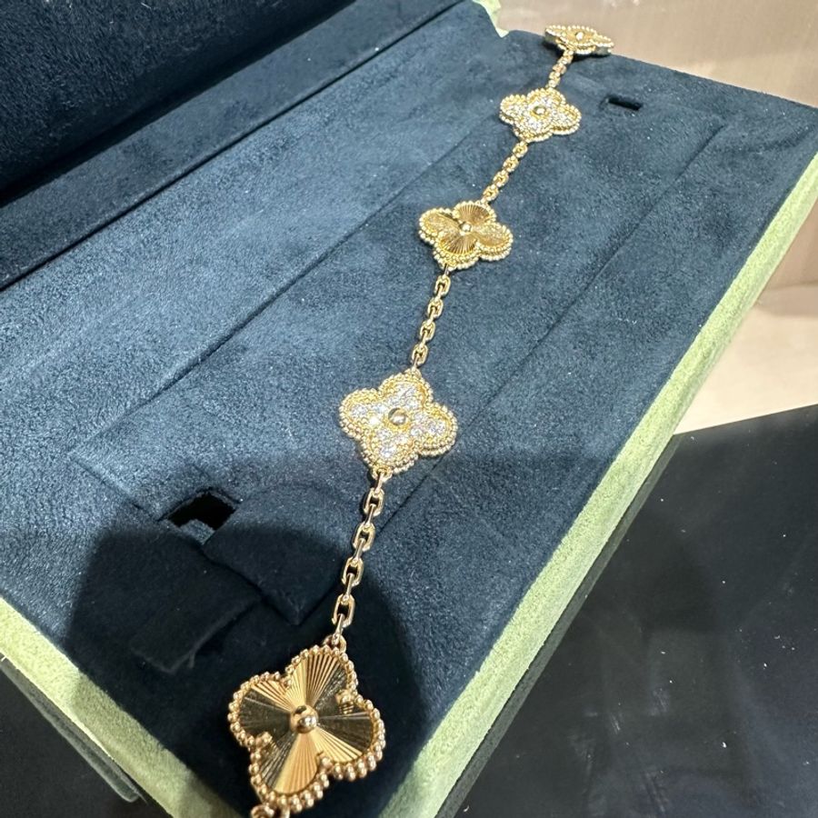 Van Cleef & Arpels梵克雅宝 Alhambra四叶幸运系列 五花 18k金 手链-1