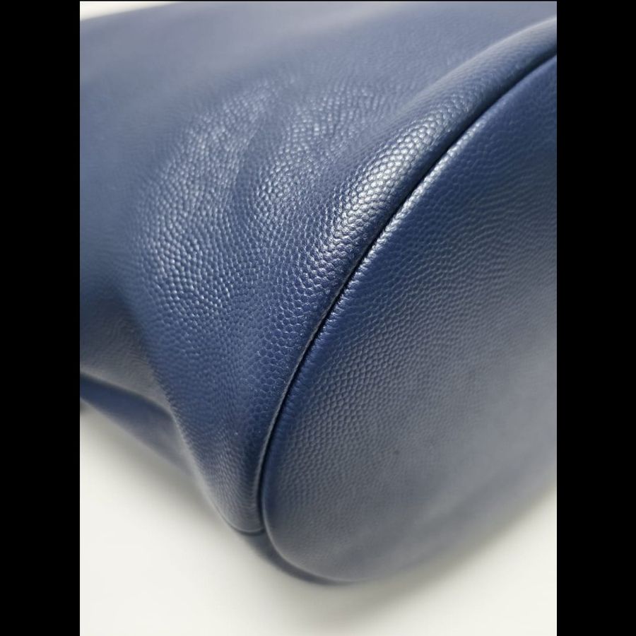 Chanel - Small Bucket Crossbody Bag深藍色-9