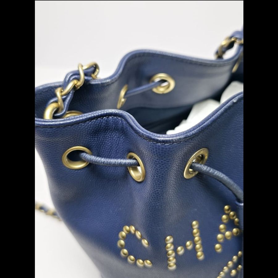 Chanel - Small Bucket Crossbody Bag深藍色-14