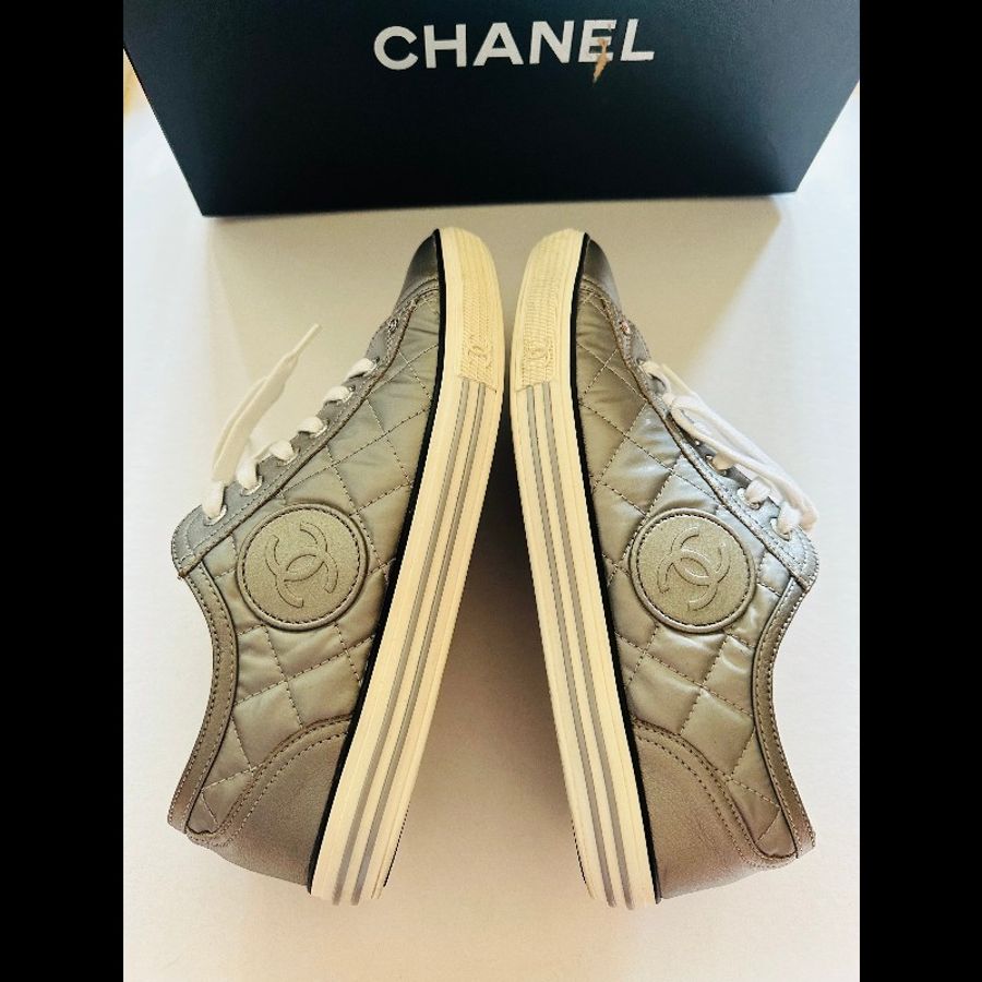 Chanel 綁帶休閒鞋-9