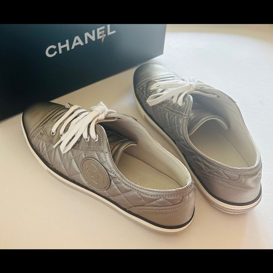Chanel 綁帶休閒鞋-10