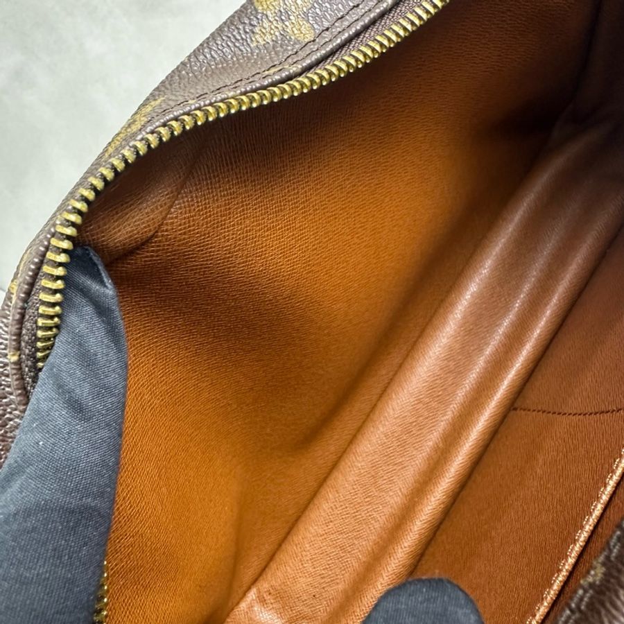 Louis Vuitton 復古手拿包-15