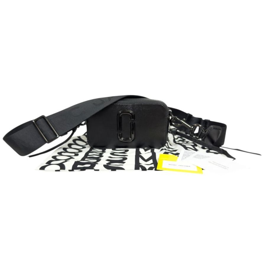 MARC JACOBS Softshot So Black 斜背包-1