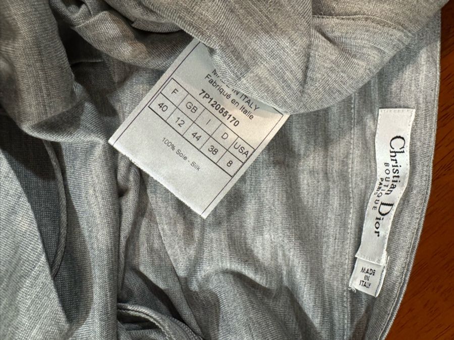 近新正品Dior迪奧淺灰色料子很舒服背心上衣F40(M~L)-5