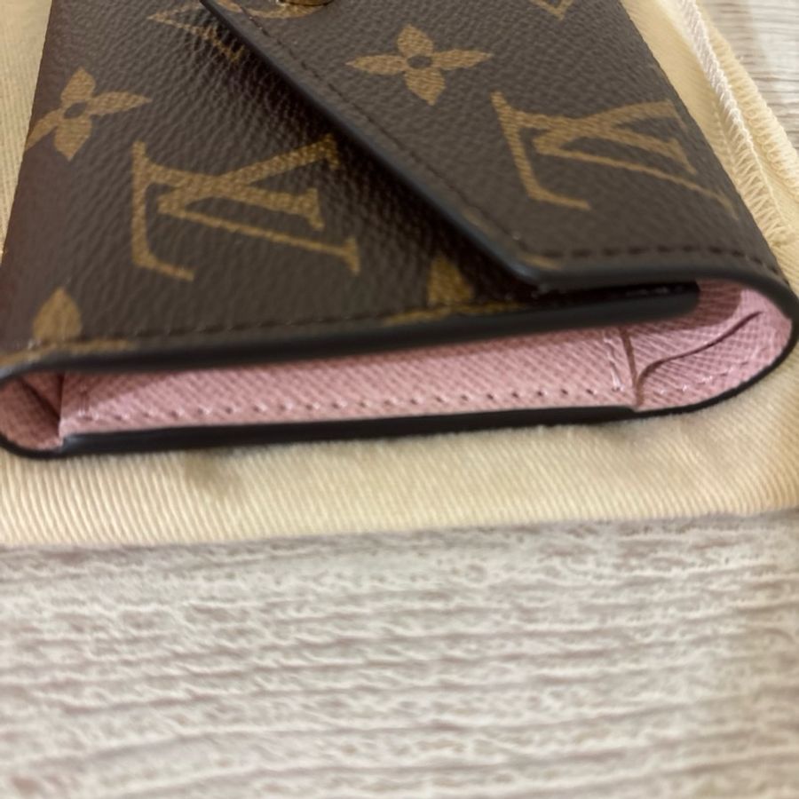 LV Victorine Wallet 信封皮夾 粉色內裡-7