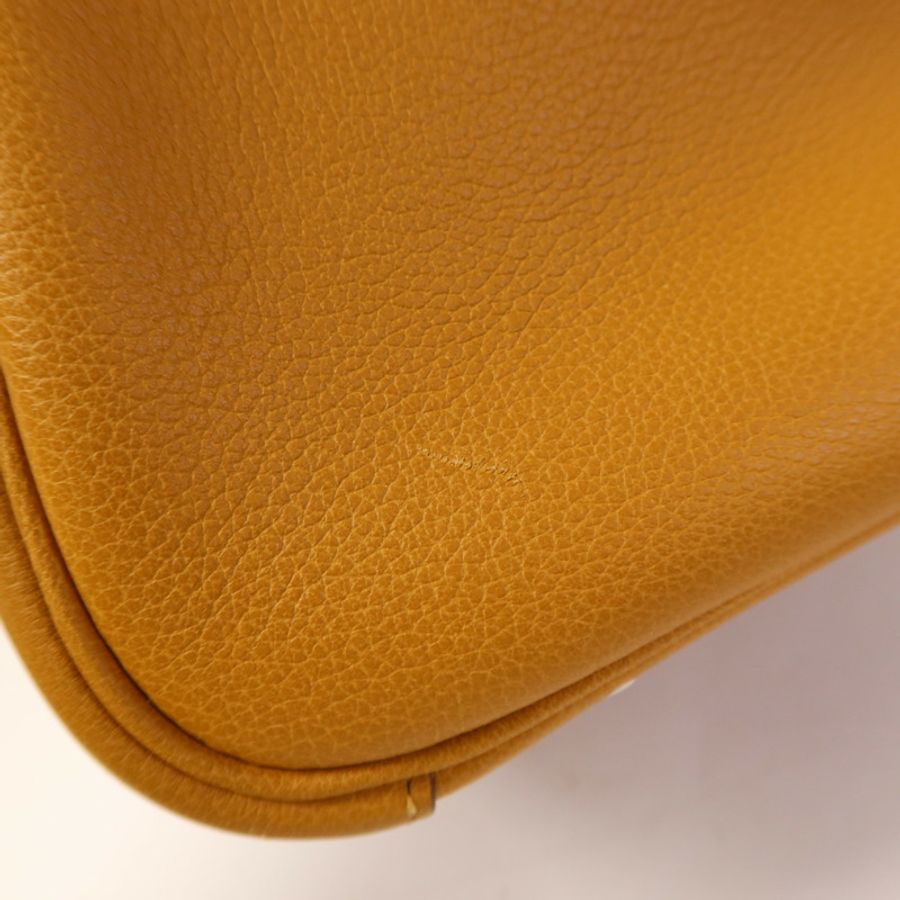 HERMES Evercolor皮革Lindy 30銀扣手挽肩背兩用袋Sesame-15