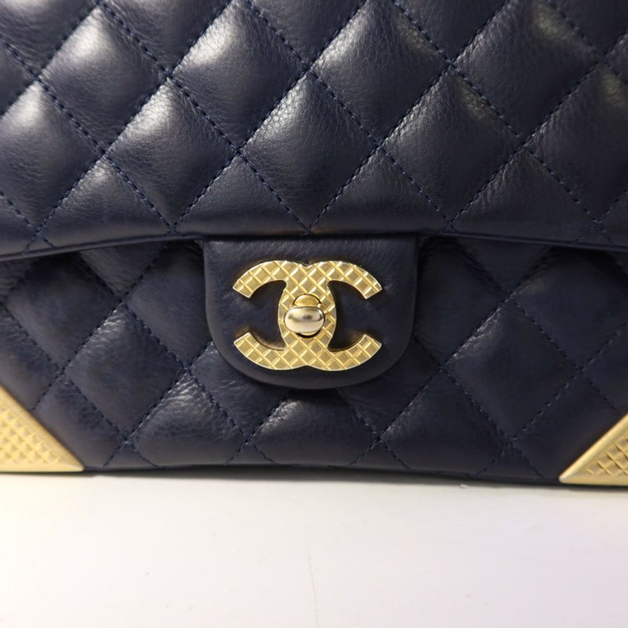 CHANEL 牛皮皮革Chain Shoulder Bag金扣鏈帶肩背袋-12