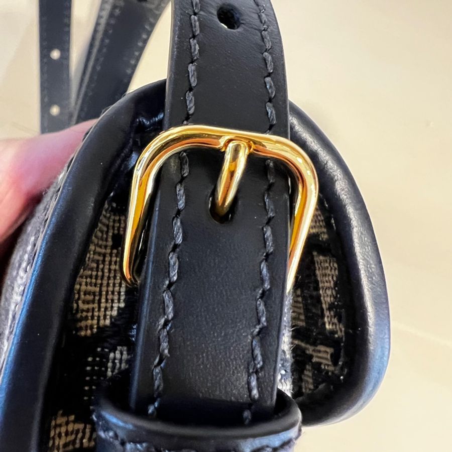 Dior 蘭緹花拼藍牛皮NewDiorBobby金釦mini下蓋磁吸釦斜背包-15