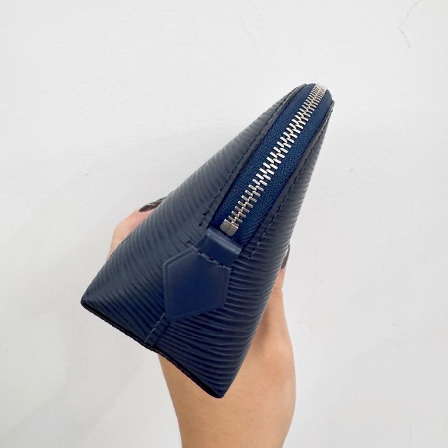 LV 深藍EPI防刮皮化妝包 晶片款-3