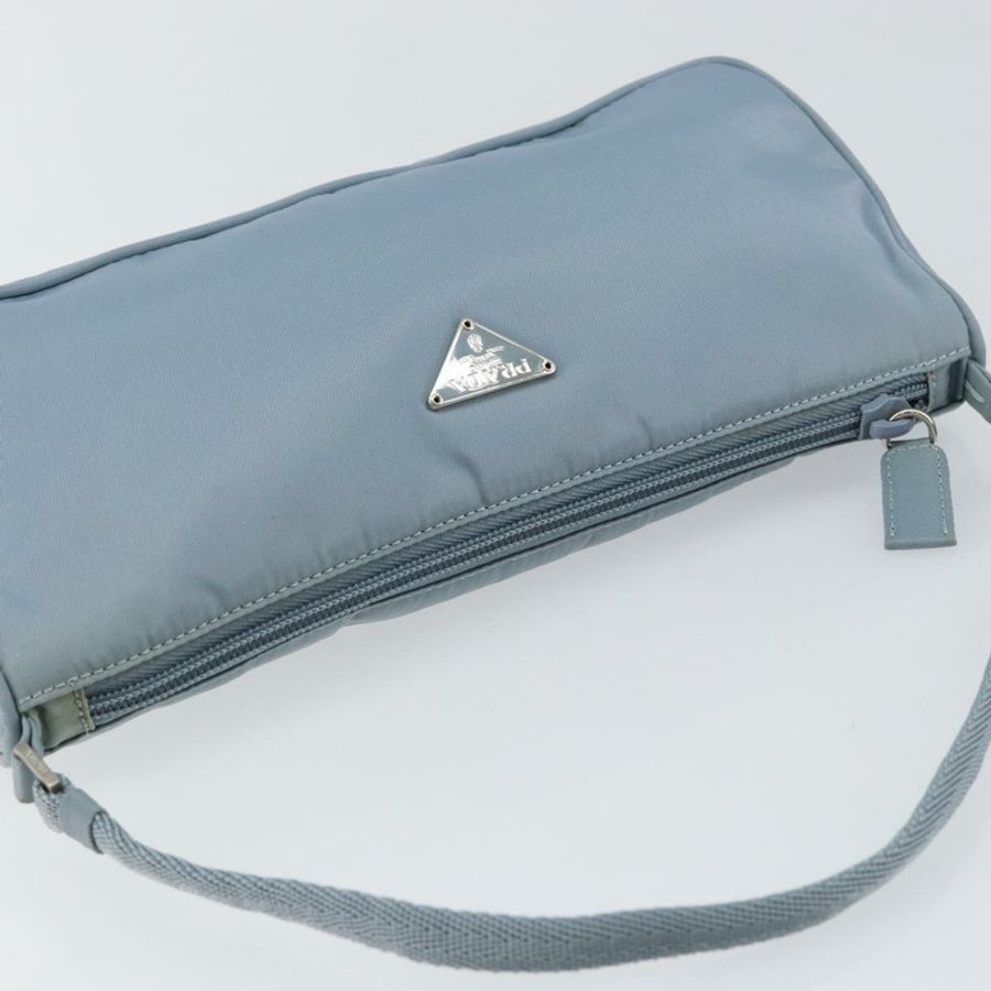 【日本直送】PRADA 尼龍材質淺藍色銀色配件包 Auth 147400-5