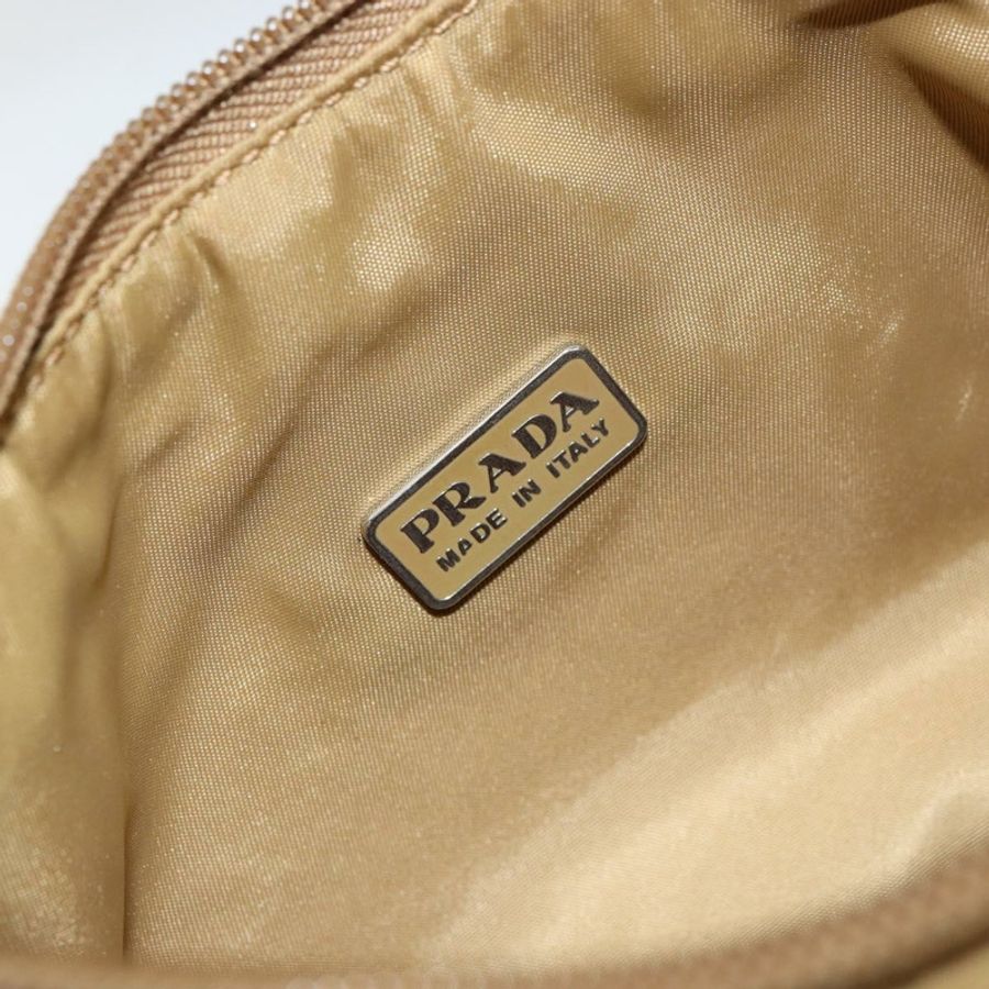 【日本直送】PRADA 尼龍米色銀色配件包 Auth 147402-17