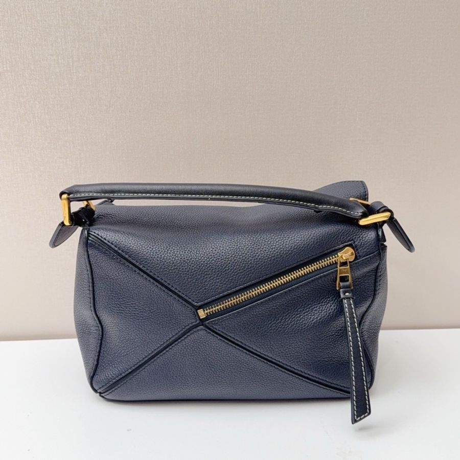 95新Loewe羅意威 藍黑色puzzle小號-6
