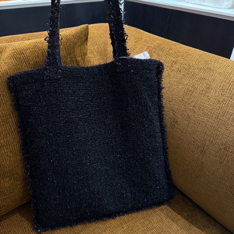 Chanel 機器人托特 24開 有鐳射標 卡 尺寸約36cm-2