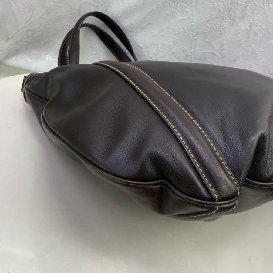 Guuci Handbag-6
