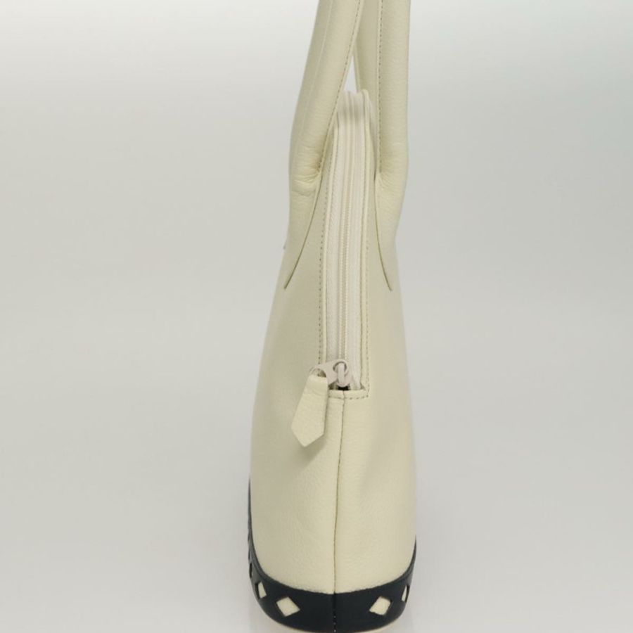 【日本直送】SAINT LAURENT 白色真皮手提包 正品 yk16838-3