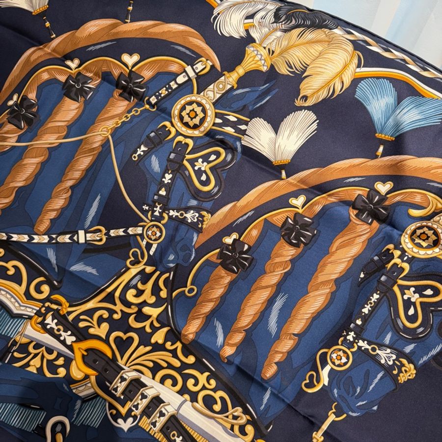 Hermes 心形輓具絲巾 🩵全新💙-3