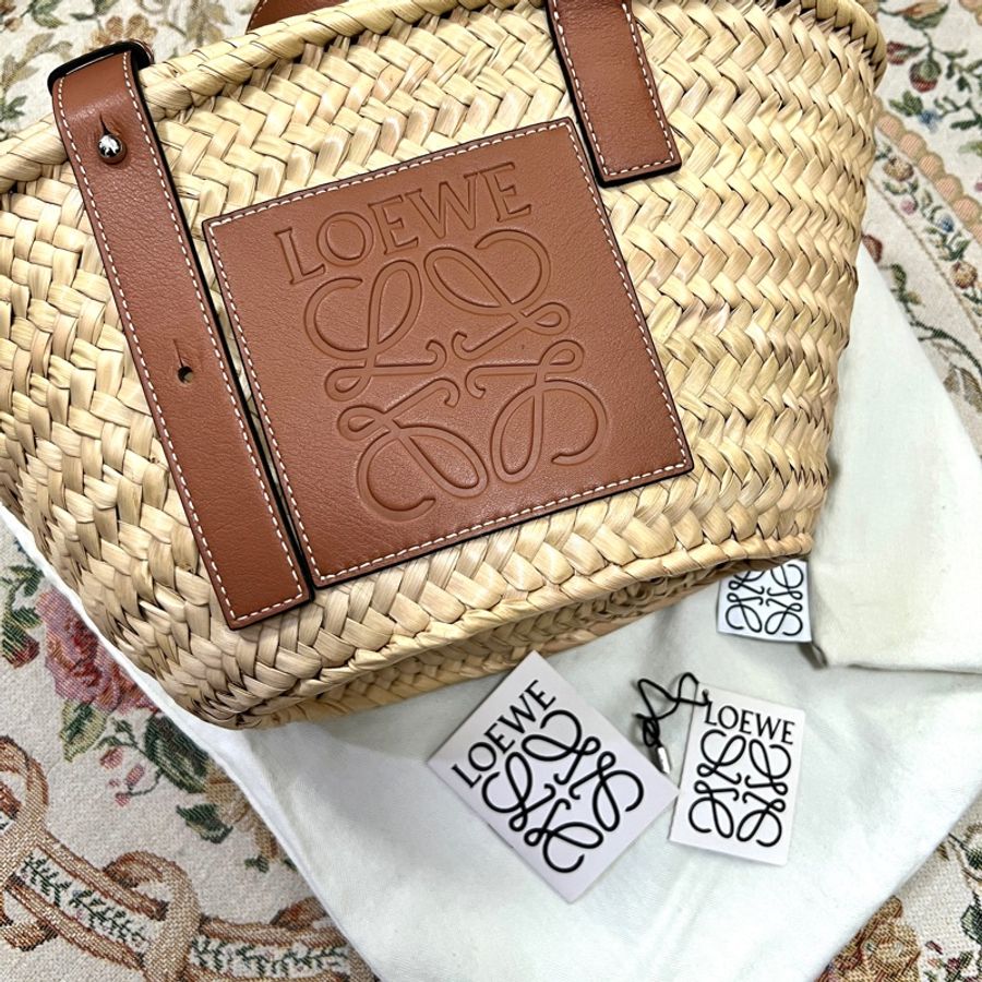 Loewe草編包-小-2