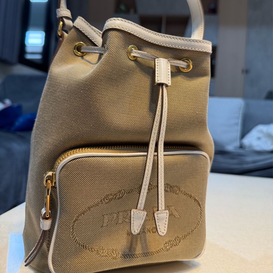 Prada 刺繡Logo帆布拼皮革 手提斜背兩用(白色/卡其色)-10