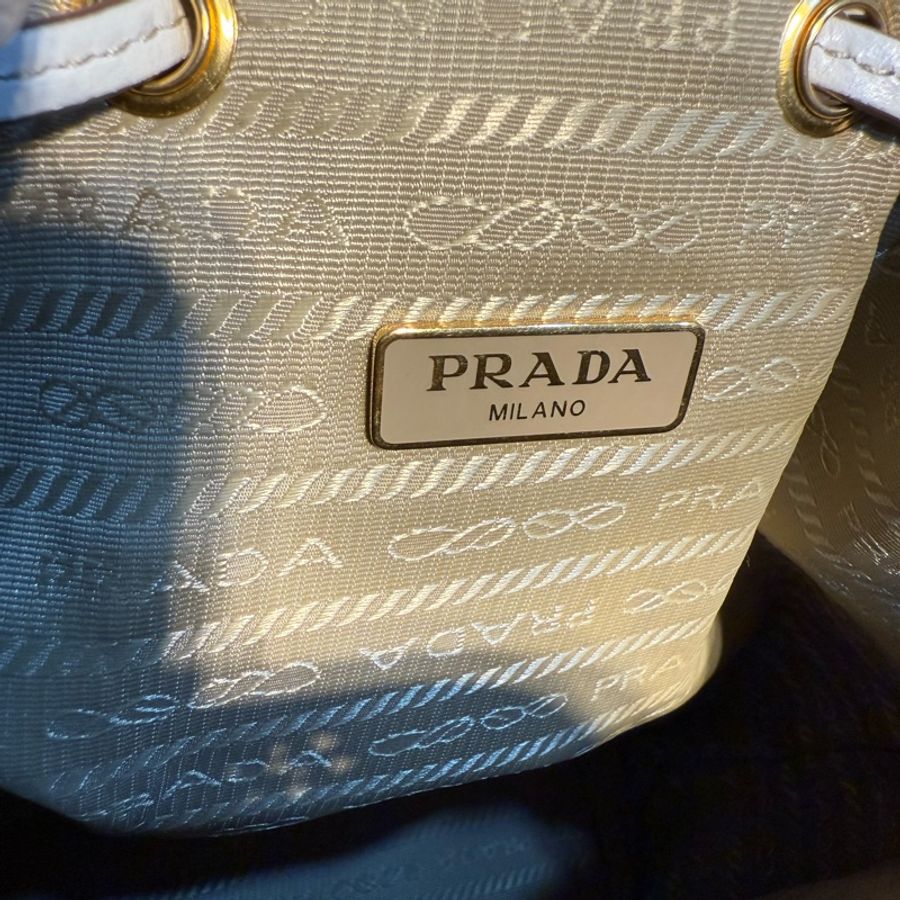 Prada 刺繡Logo帆布拼皮革 手提斜背兩用(白色/卡其色)-13