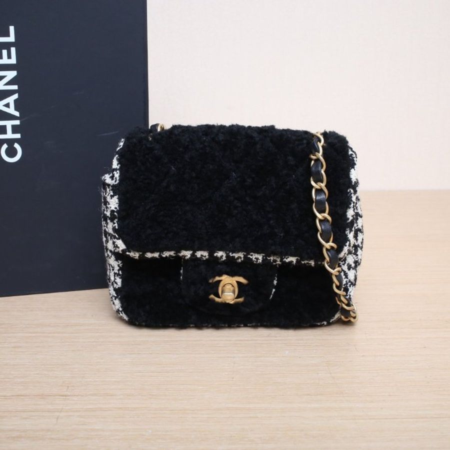 CHANEL CF口蓋包方胖子17黑白毛呢/羊羔毛30開金扣肩背包-0