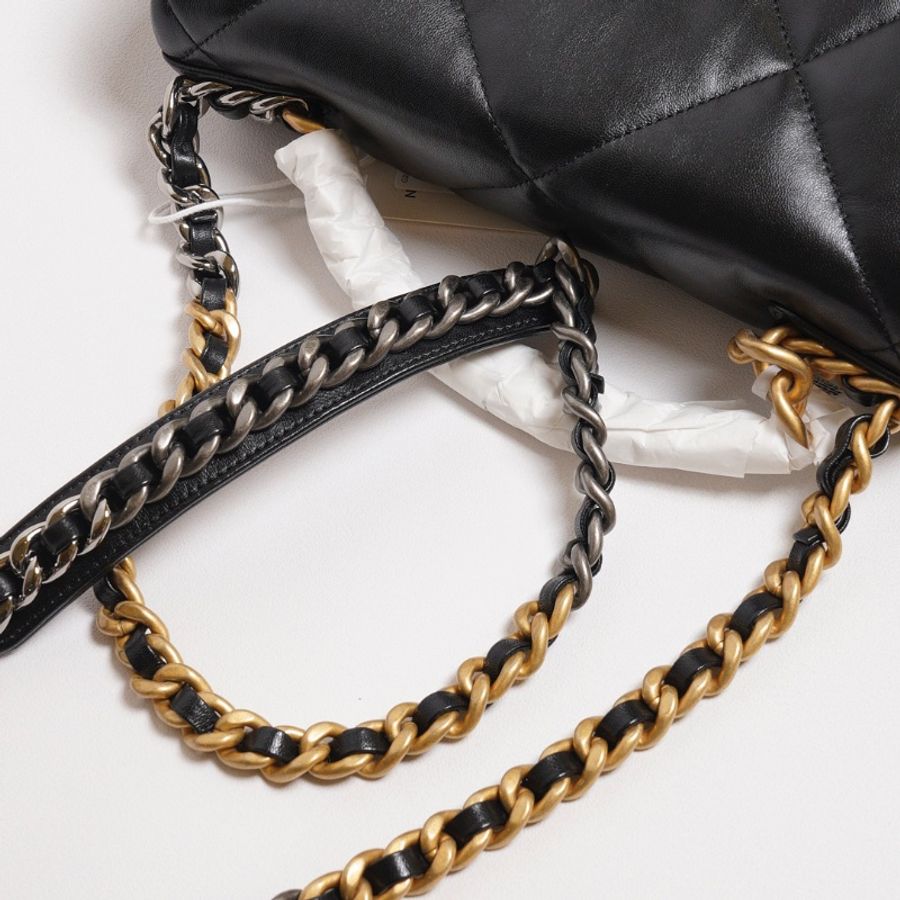 CHANEL 19 Bag 菱格紋羊皮手提肩背包 26 - 黑金-14